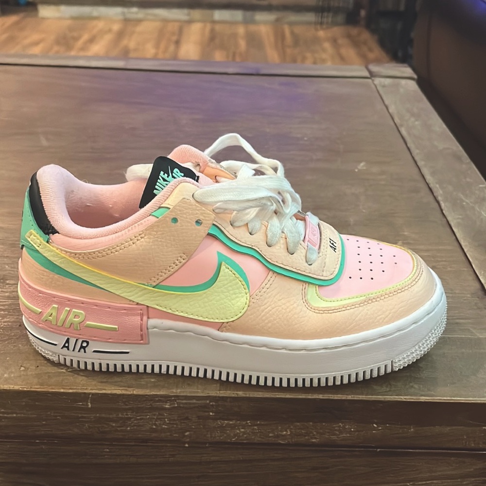 Nike Women's Air Force 1 AF1 Shadow 'Arctic Punch